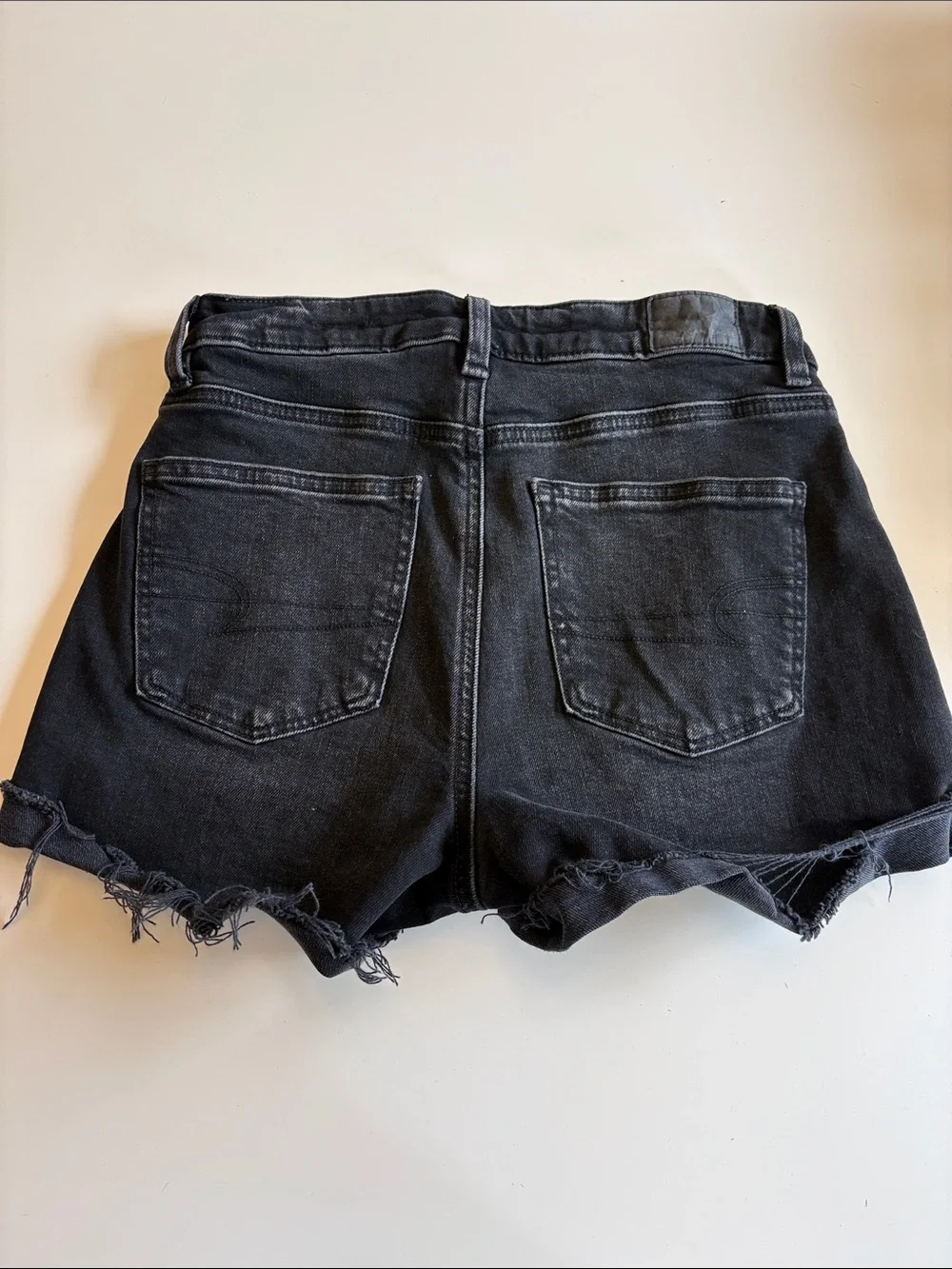American Eagle Outfitters Black High-Rise Distressed Denim Shorts size 0